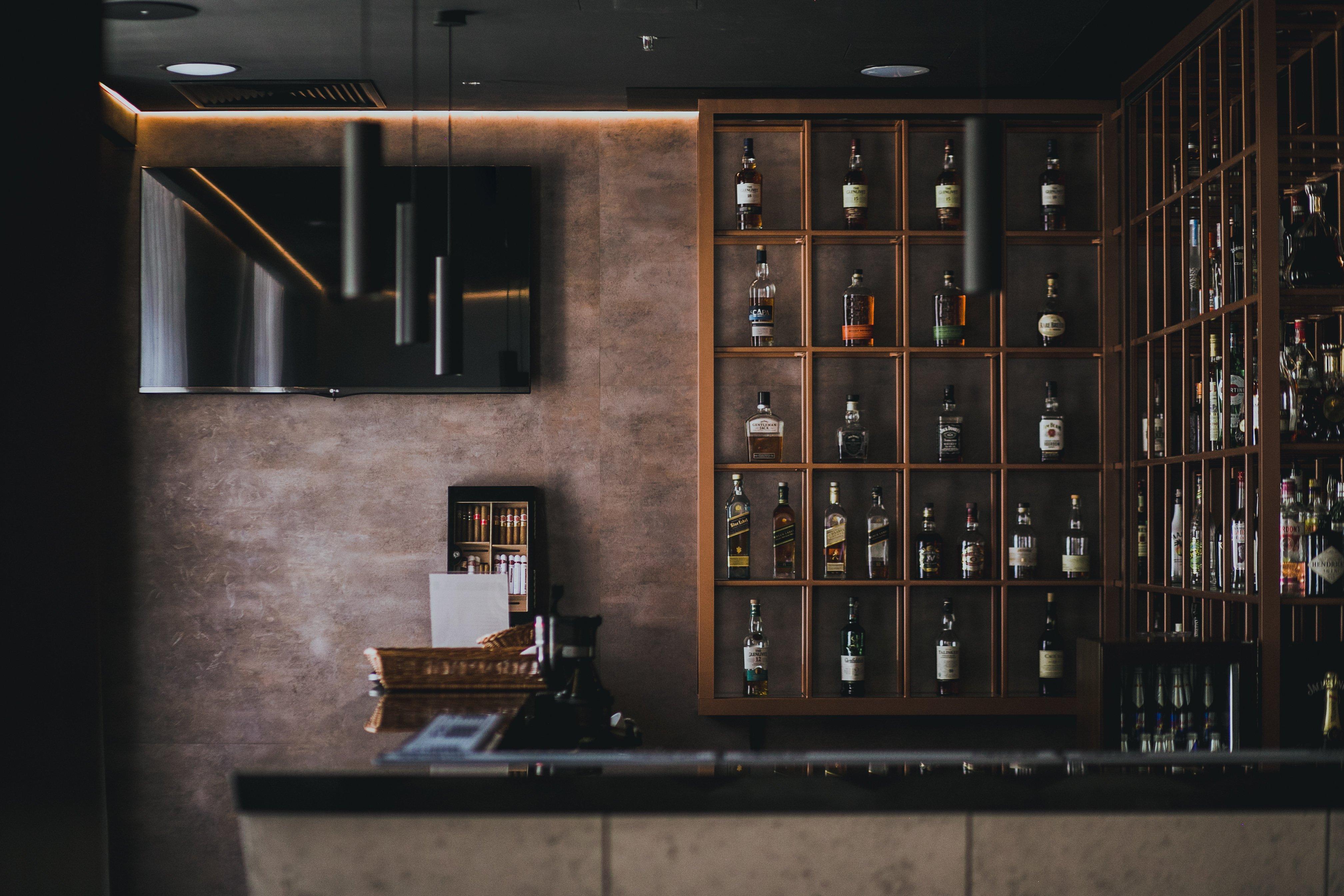 Holiday Inn Krakow City Centre By Ihg Ngoại thất bức ảnh The bar at the restaurant
