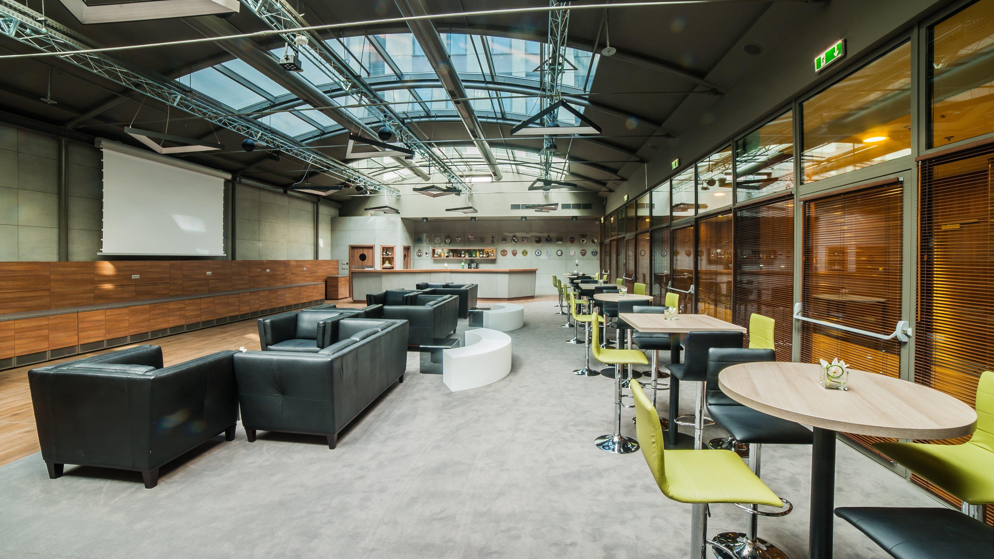 Holiday Inn Krakow City Centre By Ihg Ngoại thất bức ảnh The Sky Bar