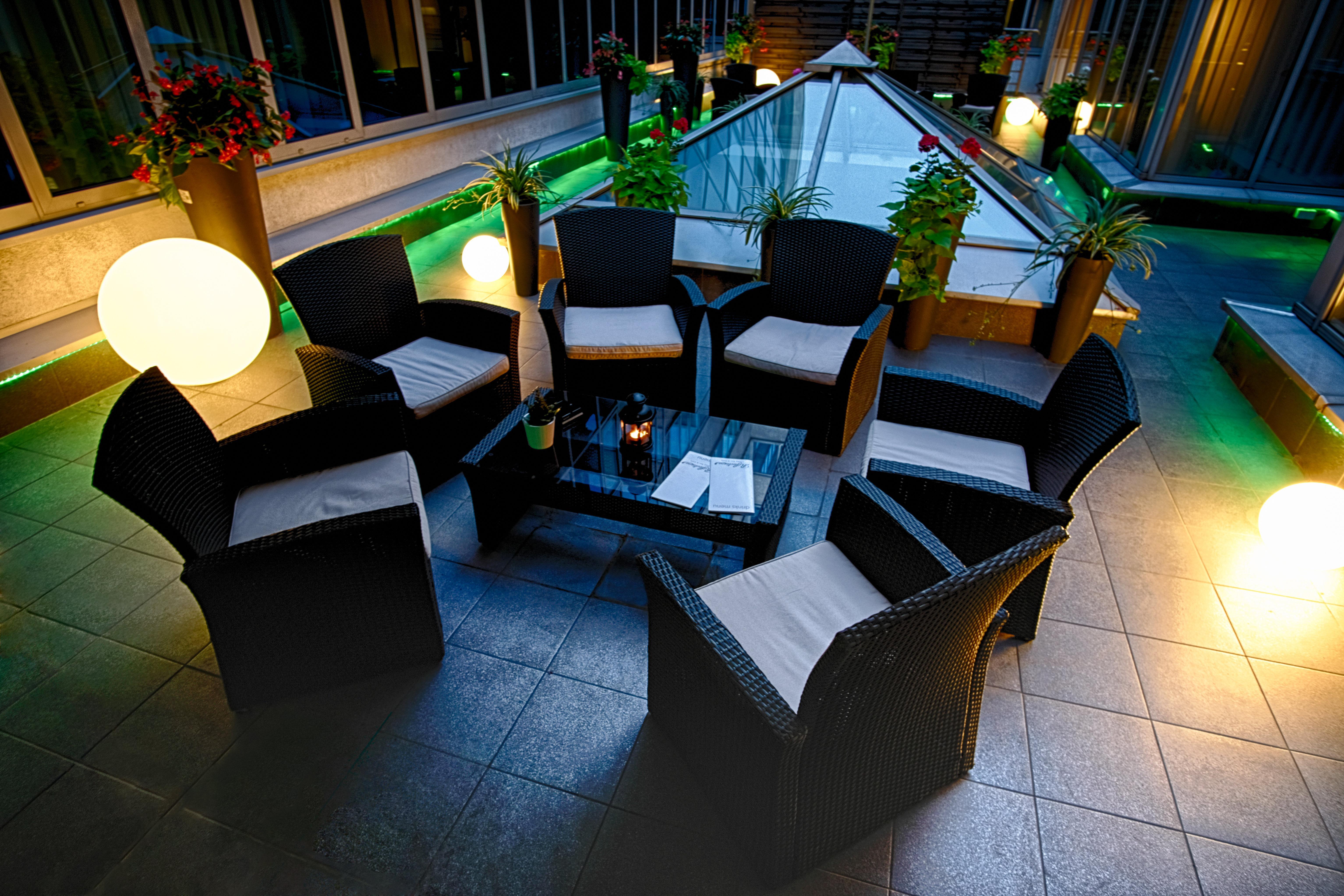 Holiday Inn Krakow City Centre By Ihg Ngoại thất bức ảnh The interior of the hotel